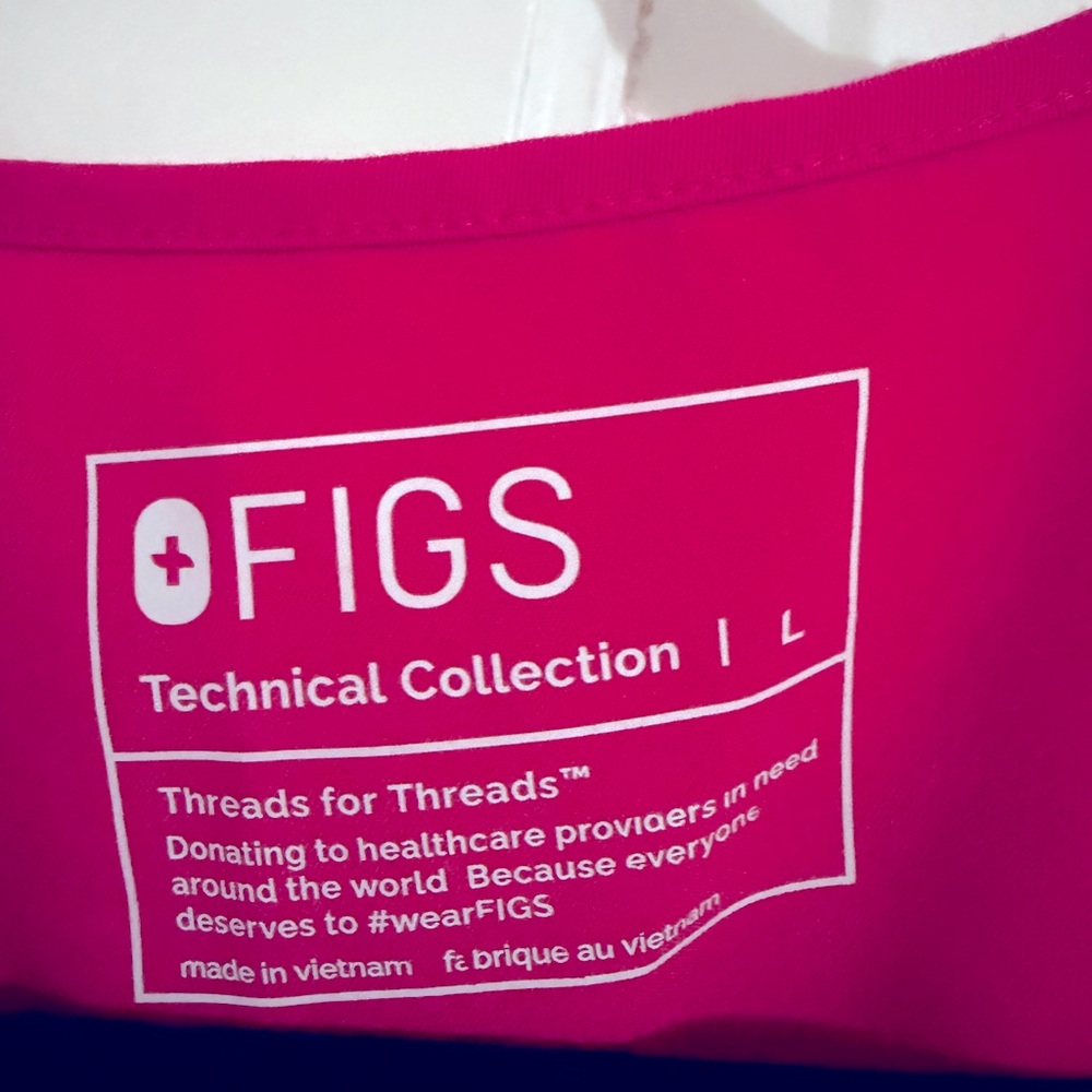 FIGS ULTRA ROSE SCRUB SET - Picture 4 of 4
